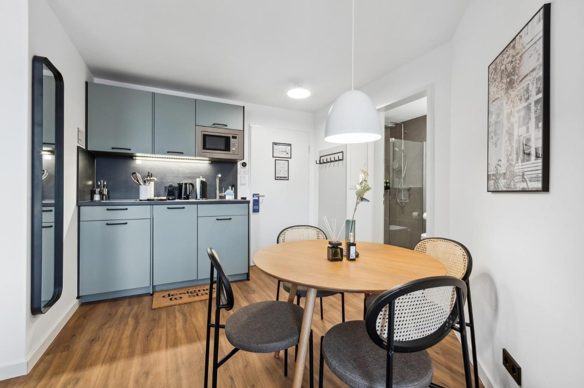 Limehome Oberhausen Paul-Reusch-Str エクステリア 写真